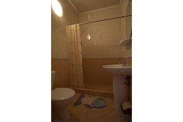 Ukrajina Privát Shidnica / Schidnyca, Eksterijer